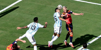 Verujte njemu, a ne svojim očima! Skandalozna izjava Argentinca: Nisam ga udario, samo sam ga gurnuo (VIDEO)