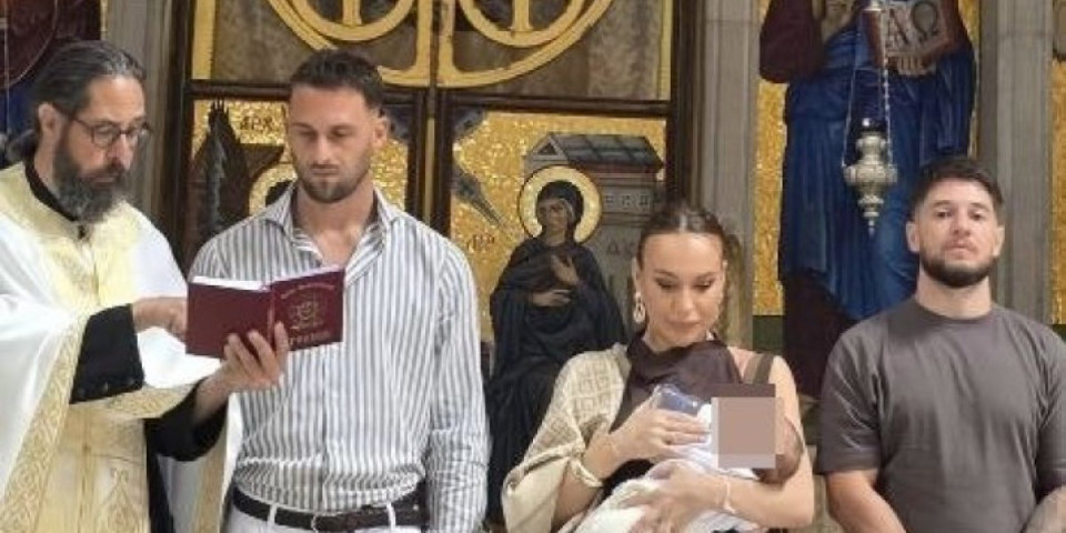Joca Stefanović krstio sina: Iva hrani mezimca tokom ceremonije, mali Vukan ukrao šou