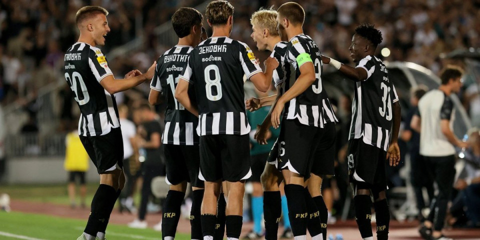 Partizan razmontirao Luksemburžane u Humskoj! Poker crno-belih i povratak na velika vrata