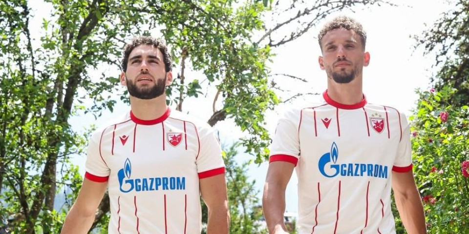 Navijači, šta kažete? Zvezda predstavila novi dres! (FOTO)