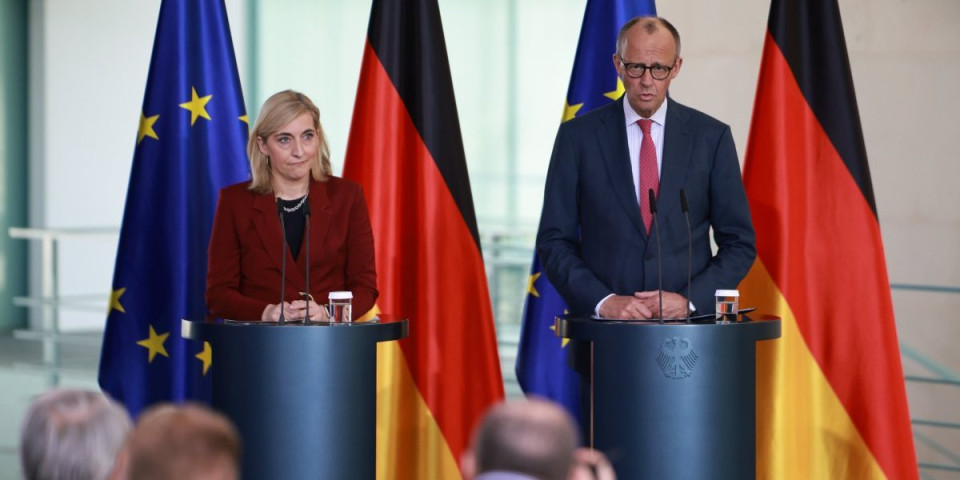 Merc se sprema za rat sa AfD: Brutalna plavuša se obračunala sa Amerikancima, sada preuzima Berlin!