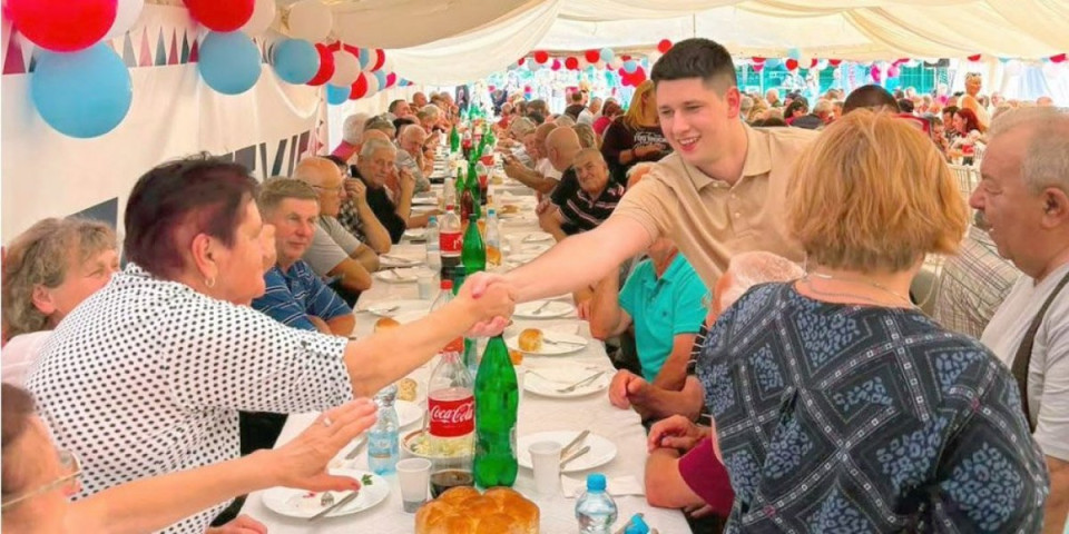 Velike vesti iz istočne Srbije: Miloš Pavlović oduševio građane Rudne Glave - Narod dočekao i ministarku Mesarović (FOTO)