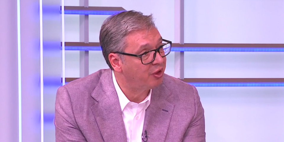 Prevarant Cepter, imbecil Lučić i Jasmina Paunović! Vučić: Ovo je moja greška