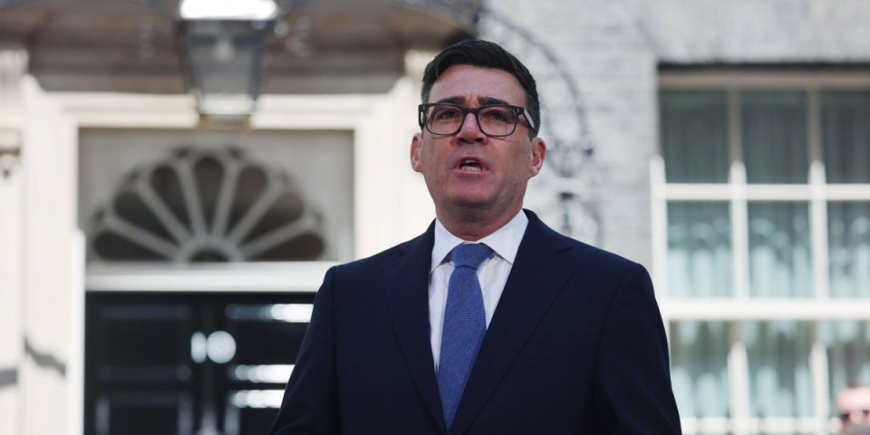 Moćan signal iz Londona: Novi premijer Britanije Bernam  ugostio Zelenskog!