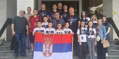 Ambasador Vekić posetio srpske šahiste na Evropskom prvenstvu u Češkoj