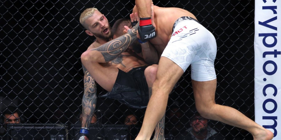 Pišu mi da ću umreti i da će me ubiti! Poznatom MMA borcu stigle brutalne pretnje uoči meča