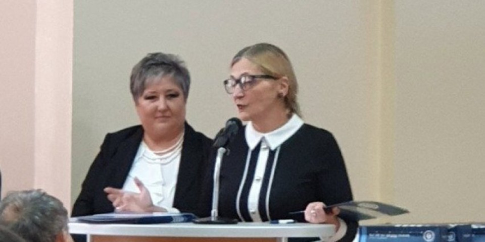 Na blokaderskoj listi i Tatjana Paunović iz Niša: Ugovorila pare iz inostranstva u potpunoj tajnosti?!
