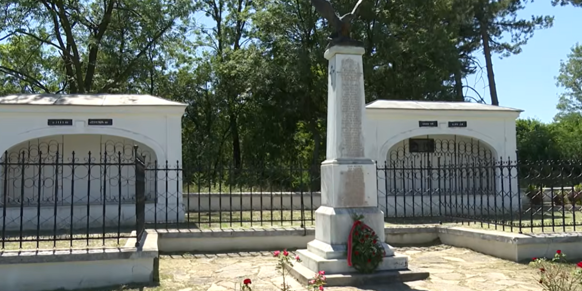 Spomenik češkim i slovačkim vojnicima 1918. godine