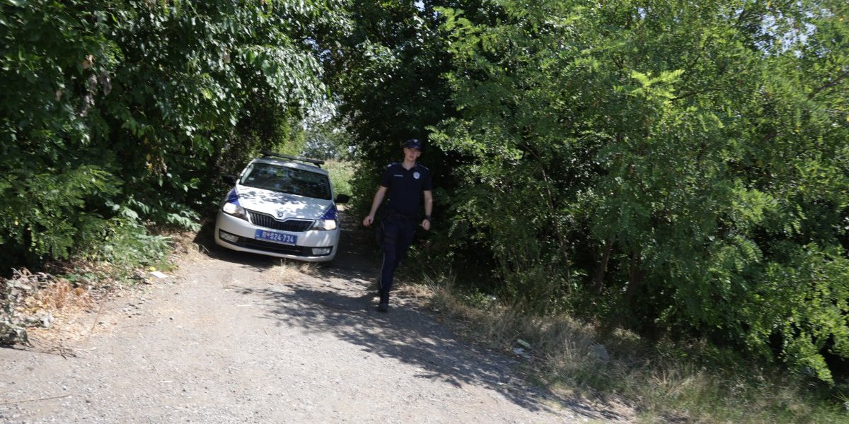 Policija u Batajnici