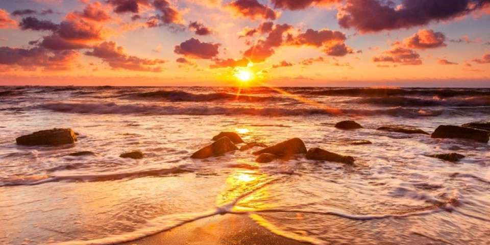 Najčistija plaža na Balkanu: Čisto more, mir i bez velikih gužvi - Srbi je obožavaju (FOTO)
