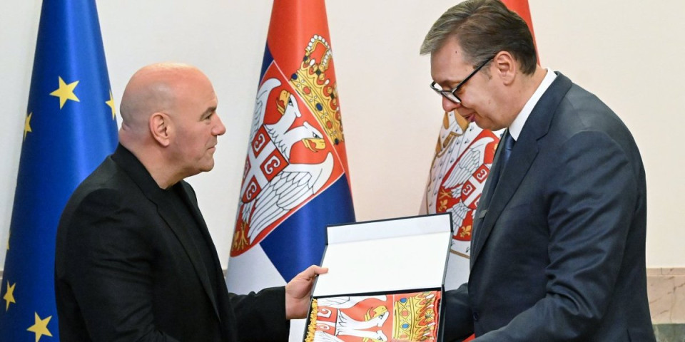 Srbijo, dolazimo ponovo! Prvi čovek UFC-a sve potvrdio: Upoznao sam sjajnog predsednika!