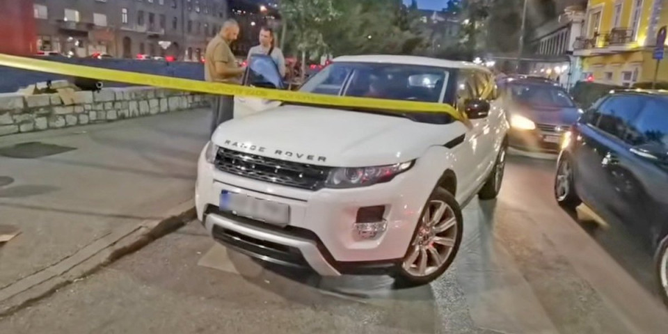 Brutalna osveta u centru Sarajeva: Krvavi "rejndž rover" povezan sa sinoćnom pucnjavom u Baščaršiji? (FOTO)