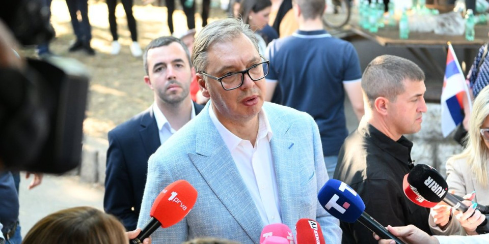 Vučić otkrio ono što zanima celu Srbiju: Evo zašto već četiri dana blokaderima postavlja isto pitanje: Da li će mu čestitati ako ih pobedi?