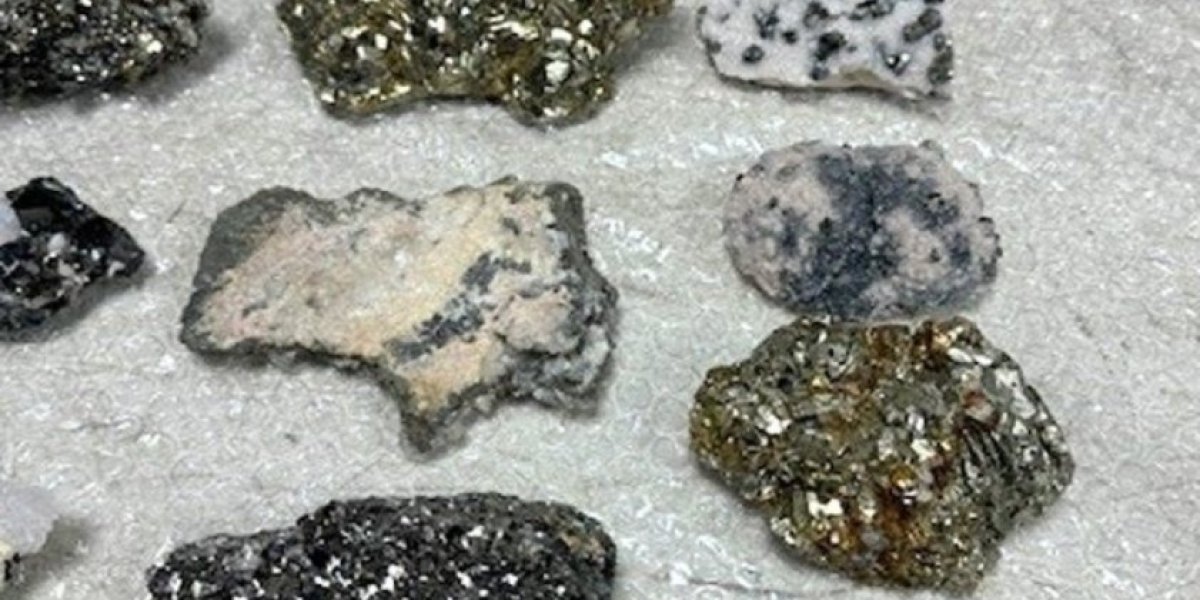 zaplena minerala