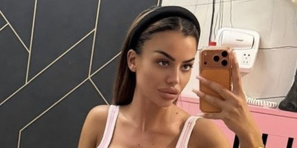 Spremna za akcijanje! Vreli selfi Sanje Grujić pred znojenje će vam se urezati u memoriju (FOTO)