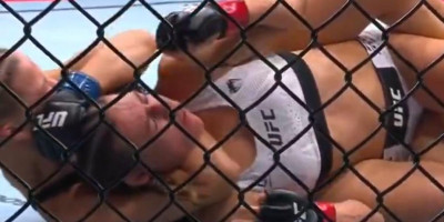 Počeo UFC spektakl u Beogradu: Brazilka ekspresno "zadavila" Marinu Spasić u prvoj rundi (VIDEO