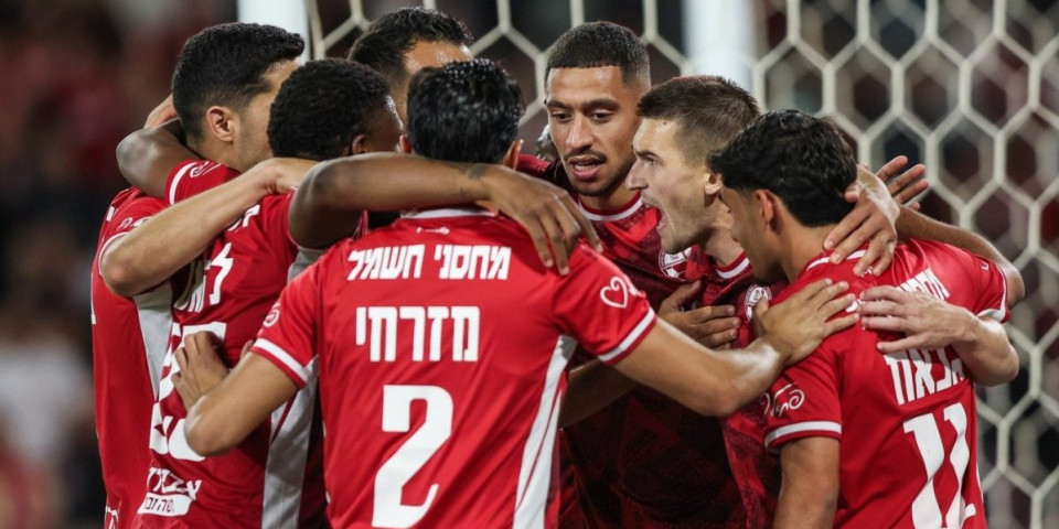 Golman napustio Hapoel pred Zvezdu: Izraelci pustili čuvara mreže uoči važnog meča