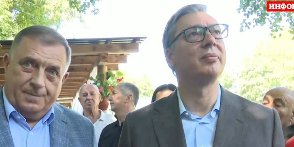 Dosta je bilo napada na naš narod! Zašto Zukorlić nije Srbijanac, a Pupovac nije Hrvatijanac?!