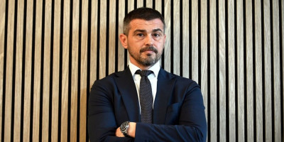 Velikog novca nema, ali će biti pojačanja: Lazović otvoreno o situaciji u Partizanu i transferu Ugrešiću