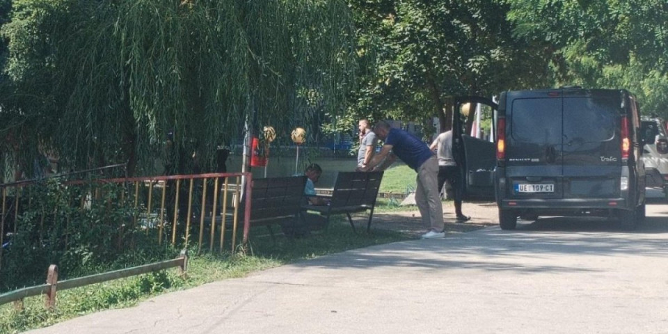 Jedan upao u vodu, drugi pokušao da ga izvuče? Evo šta je nađeno na mestu tragedije u Užicu (FOTO/VIDEO)