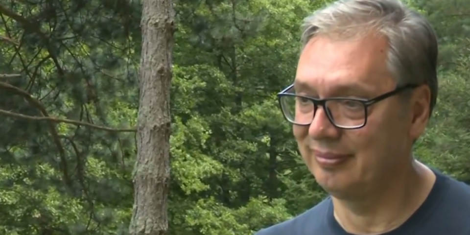 Vučić za Informer: Crna Gora vodi antisrpsku politiku, ne planiram da se pravdam što sam posetio ognjište predaka