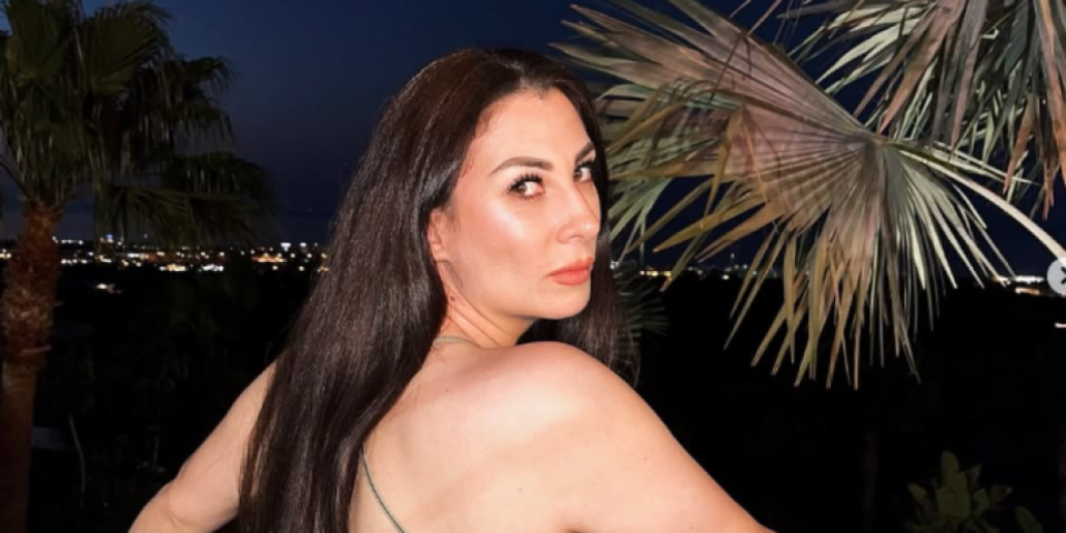 Nadežda održala lekciju kolegama: Oduvala Cecin stari hit, na ovo niko neće ostati ravnodušan (VIDEO)