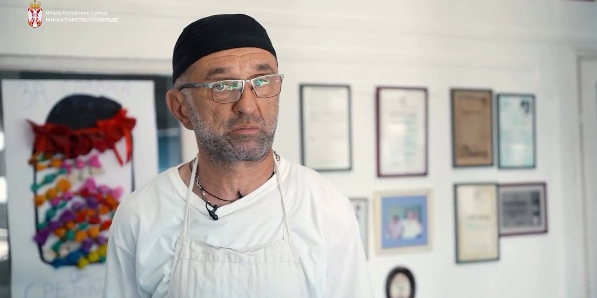Srpske bombone sa čvarcima stigle do Hilandara uz podršku Ministarstva privrede