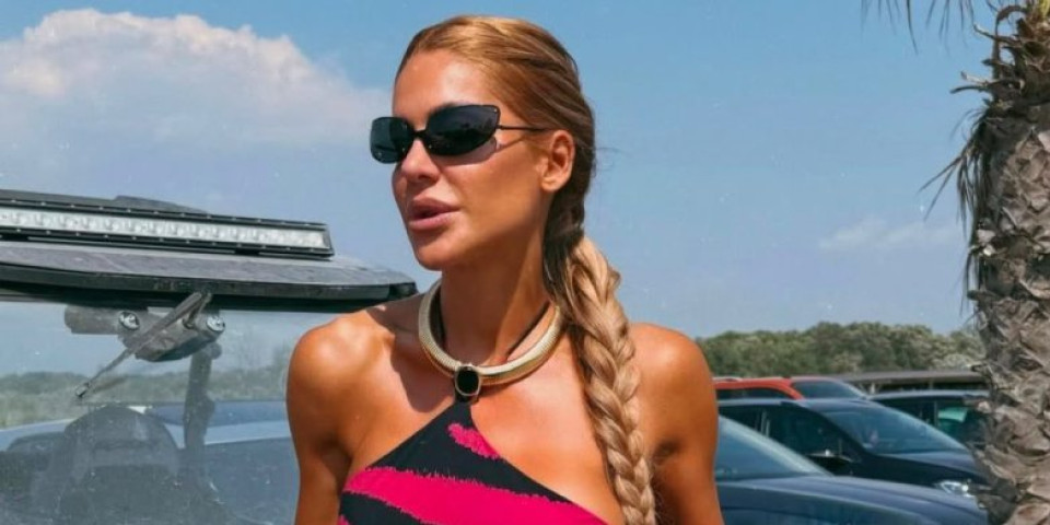 Sevnulo ono na čemu joj sve žene zavide! Marina sa bezobraznim prorezom pokazala previše (FOTO)