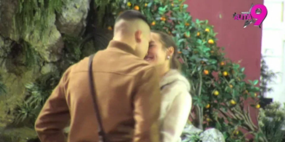 Bila s osmoricom u "Eliti 9"! Zadrugarka šutnula dečka - Pukla ljubav nakon rijalitija