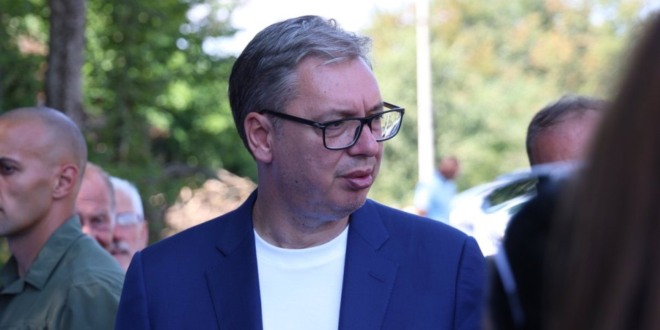 Vučić o hrvatskoj hajci zbog Hvara: Možda sam staromodan, ali mi je lepše....