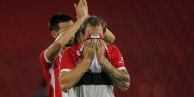 Katastrofa, totalna propast - Zvezda se izblamirala, a Srbiji konkurencija beži, agonija se nastavlja
