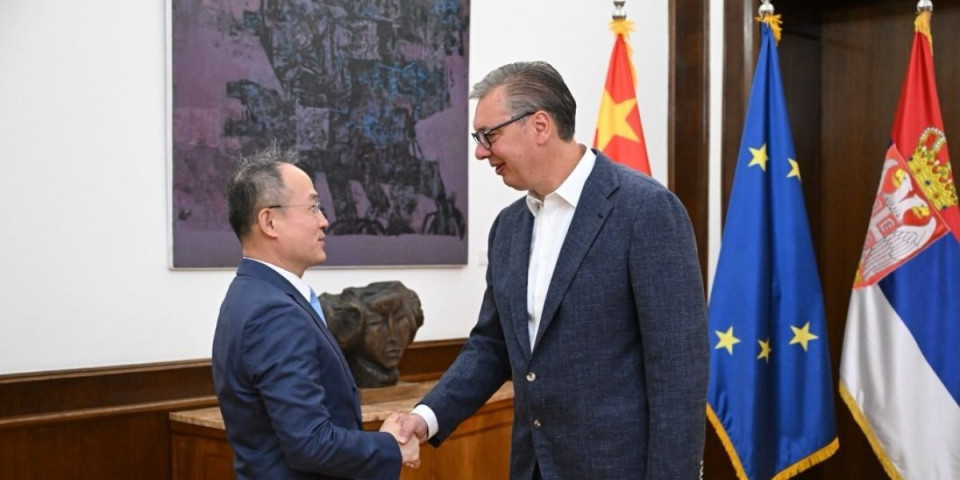 Vučić se sastao sa Li Mingom: Kina čvrsto uz Srbiju u očuvanju teritorijalnog integriteta! (FOTO)