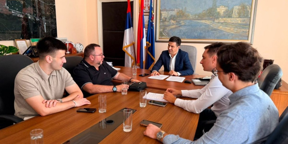 Ujedinjeni! Pavlović i Lazarević: Zajednički do bolje zdravstvene zaštite meštana niških sela