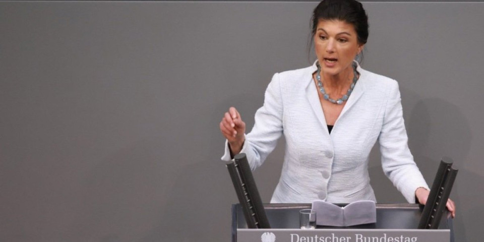 Sara Vagenkneht uzdrmala Nemačku: Merc prodaje sopstvene građane Zelenskom!
