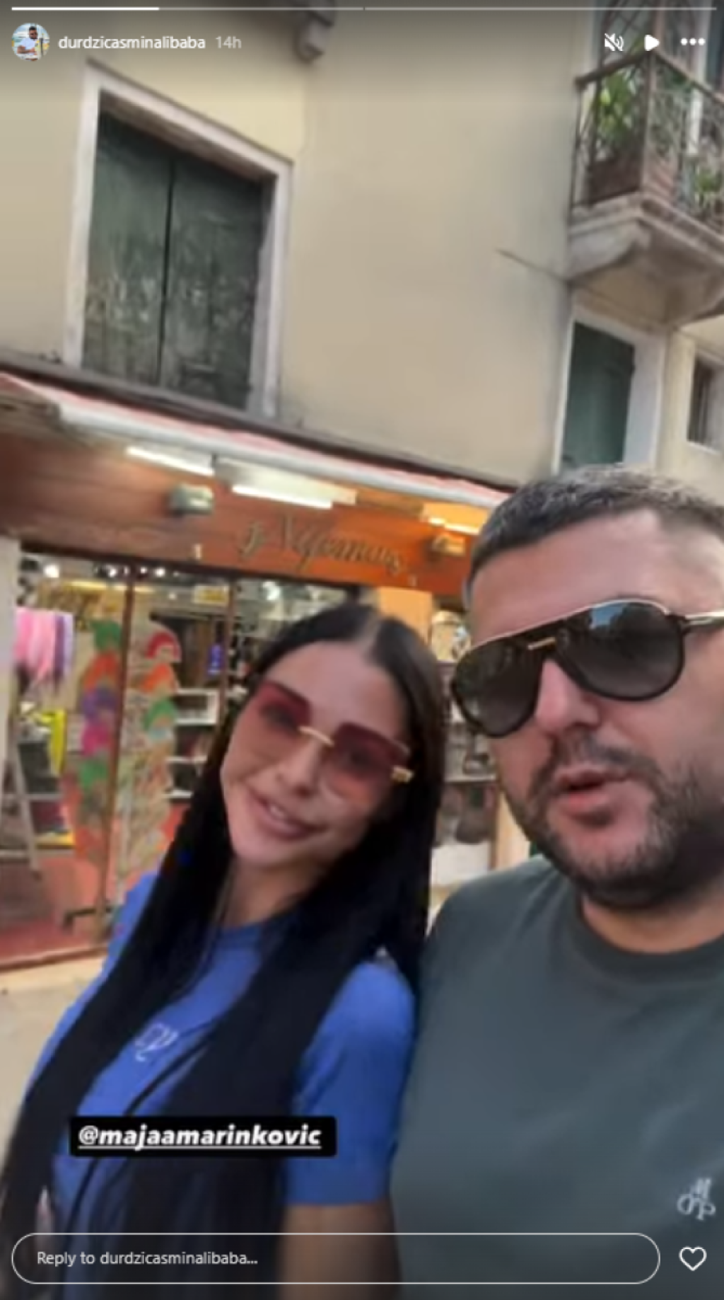 Maja Marinković srušila internet gigantskim cicama - Minijaturne tračice jedva prekrile silikone!