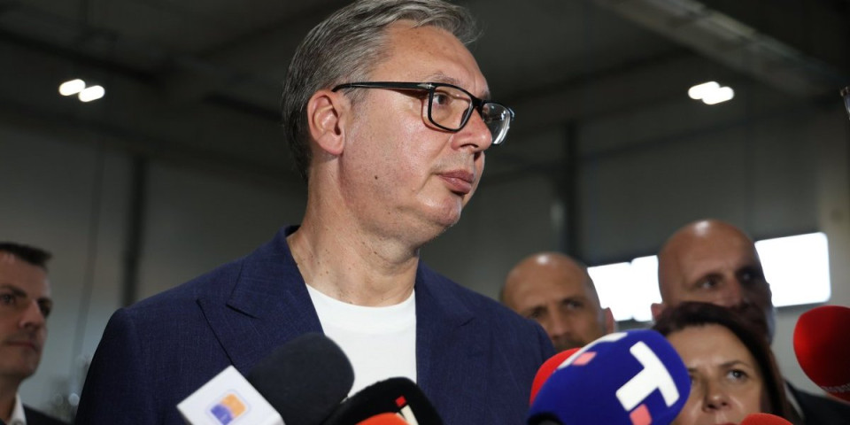 Predsednik Vučić obišao jugoistok Srbije: Najavio velika ulaganja - rekonstrukcija bolnice, škola i novi putevi...