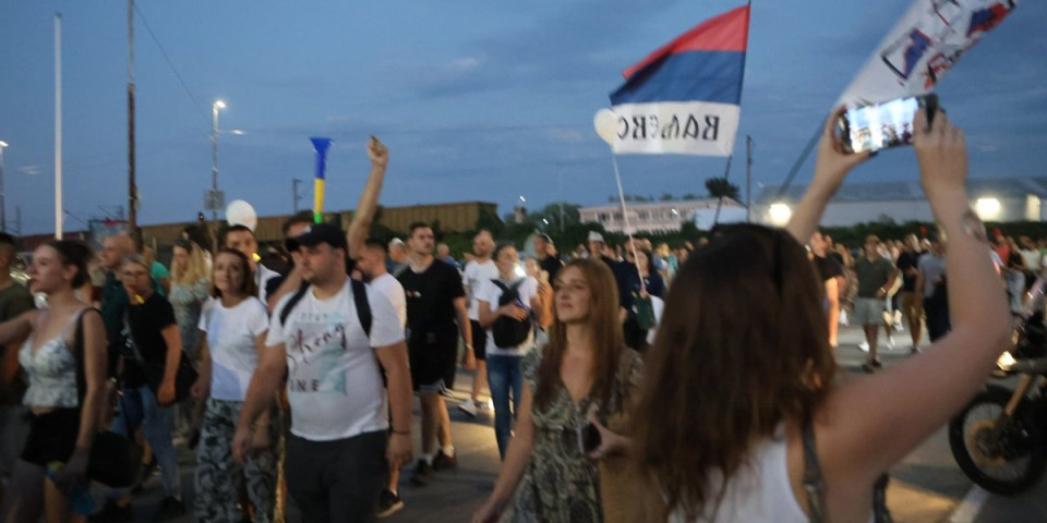 Provaljen pakleni plan blokdera: Otkrivena tajna akcija "SUSS" - Vrbuju decu i maturante po Srbiji, a razlog je jeziv!