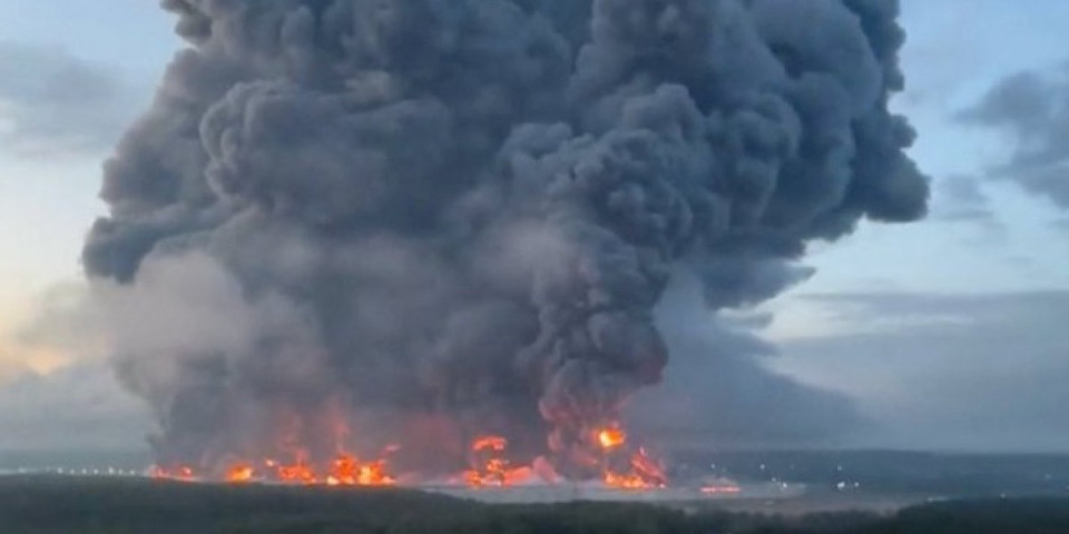 Zlo stiglo iz Londona, 600 dronova krenulo ka Moskvi, usledio horor kakav Rusija nije videla (FOTO/VIDEO)