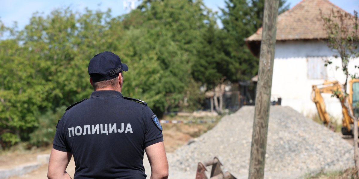 Policija na terenu 