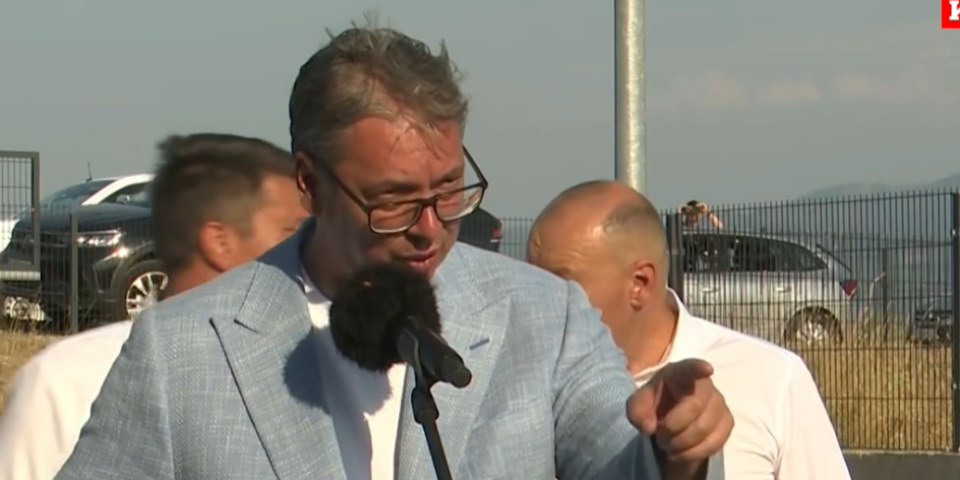 Vučić poslao moćnu poruku narodu: "Ako si Rom, za mene si isti kao svaki drugi – ti si dobar čovek! (FOTO)