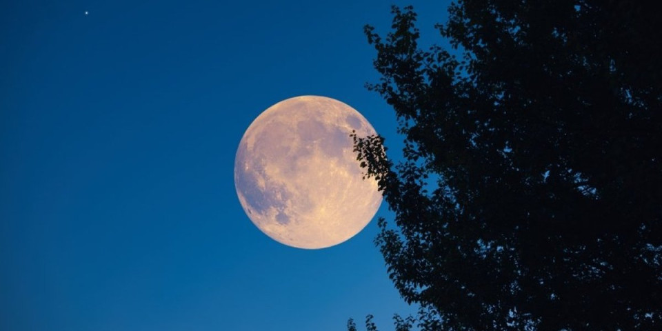 Mesečni horoskop za septembar: Pun Mesec u Ovnu menja život 4 znaka