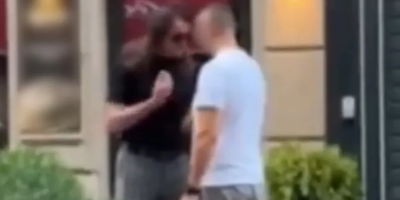 Incident u Sarajevu! Napadnut pevač - Nasilnik mu prišao i krenuo da pravi haos (VIDEO)