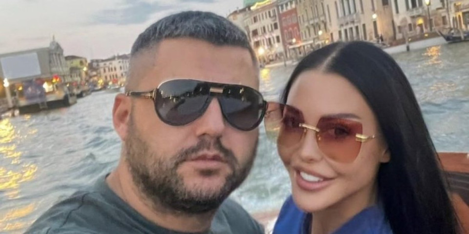 Bez blama pred ljudima! Maja i Asmin razmenjuju strastvene poljupce, ne mare za tuđe poglede