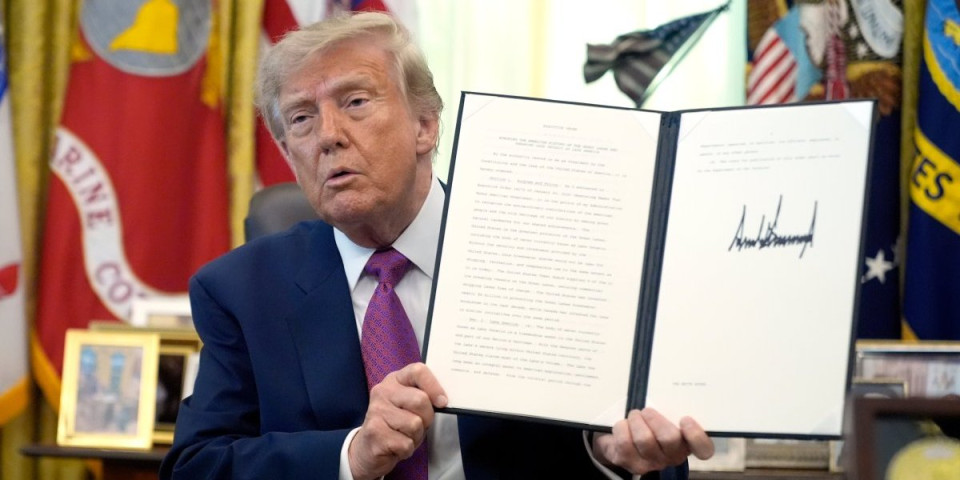 Ključa Amerika! Udarni Trampov potpis zatresao ceo svet: Sprema se velika havarija na severu