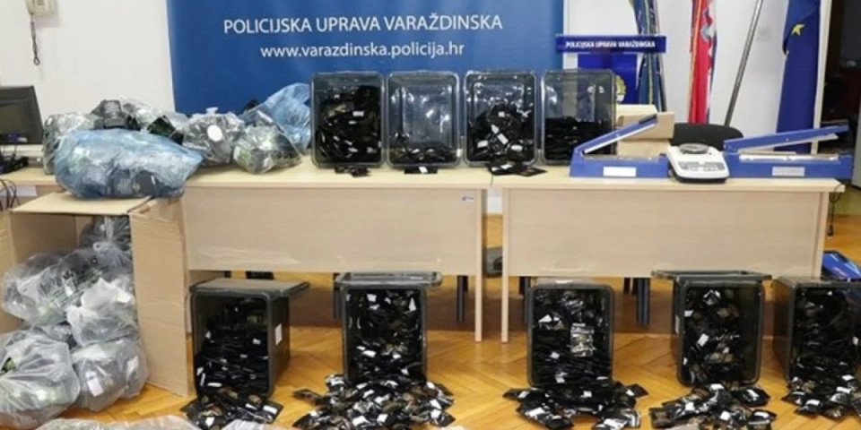 Izgledalo je kao obična suvenirska roba, a onda je policija otkrila šta se zapravo prodaje: Ostali su u šoku