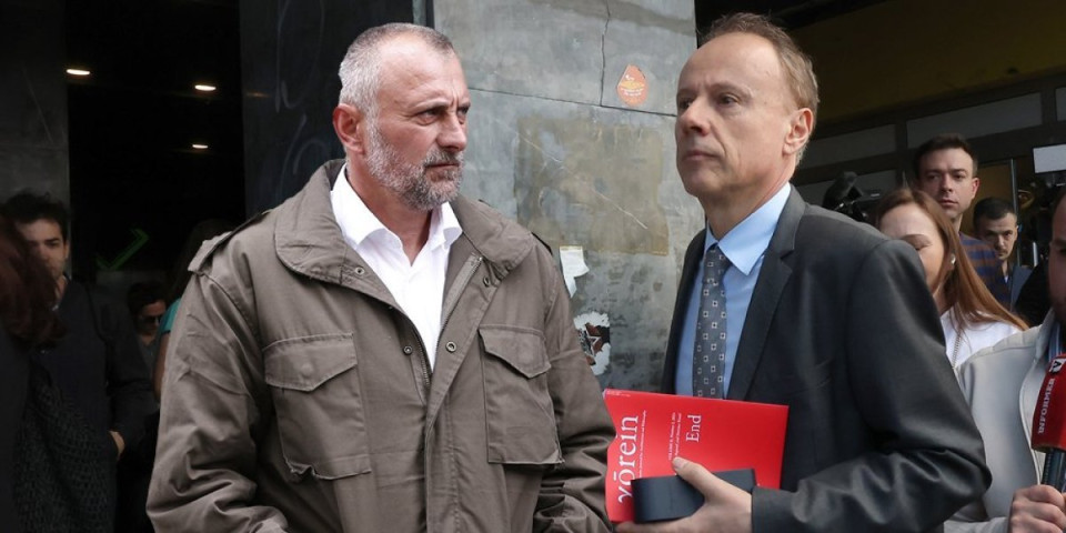 Šok saznanje! Počela blokaderska operacija rušenja Đokića: Kokanovićevi ljudi krenuli u lov na "papu rektora" - Ovo je razlog