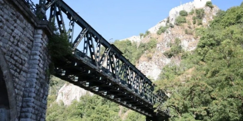 Otkazani tradicionalni skokovi sa Starog železničkog mosta u Užicu: Ovo je razlog