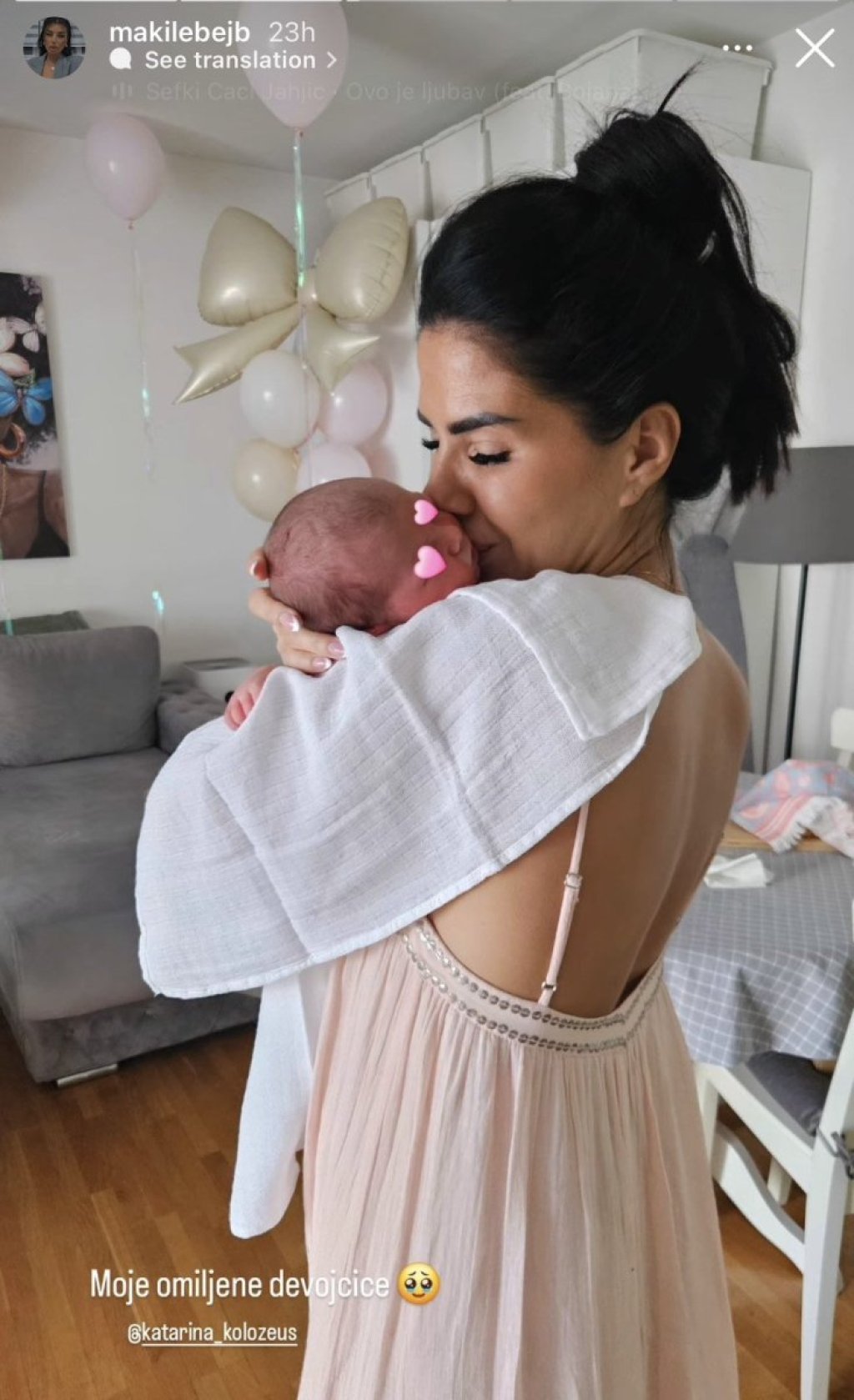 Pogledajte samo! Radulovićeva žena izvela naslednicu na svetlost dana, kuma Katarina hitno dotrčala