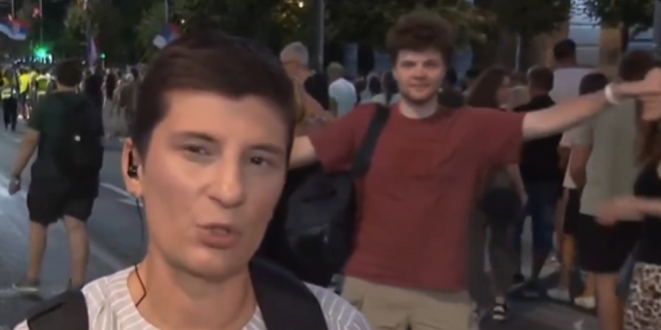 Imate li bar trunku obraza?! Blokaderi ponovo pokazali da ih stradali ne zanimaju - važno im je samo da prave haos (VIDEO)