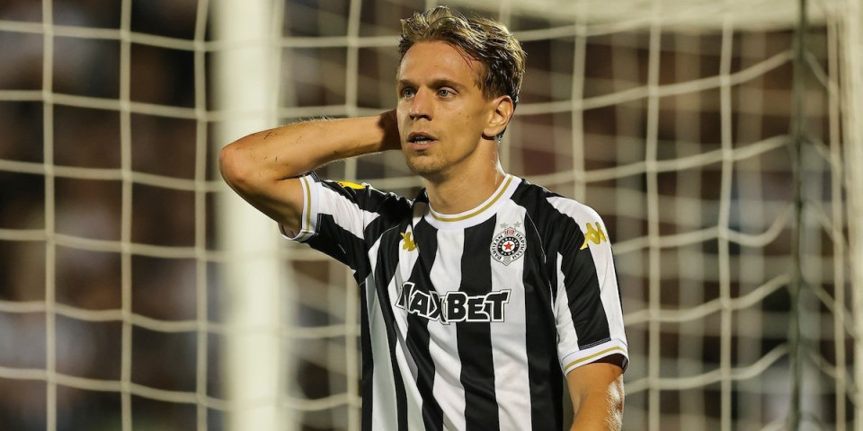 Žestok udarac za Partizan pred večiti derbi: Virus "pokosio" krilnog napadača